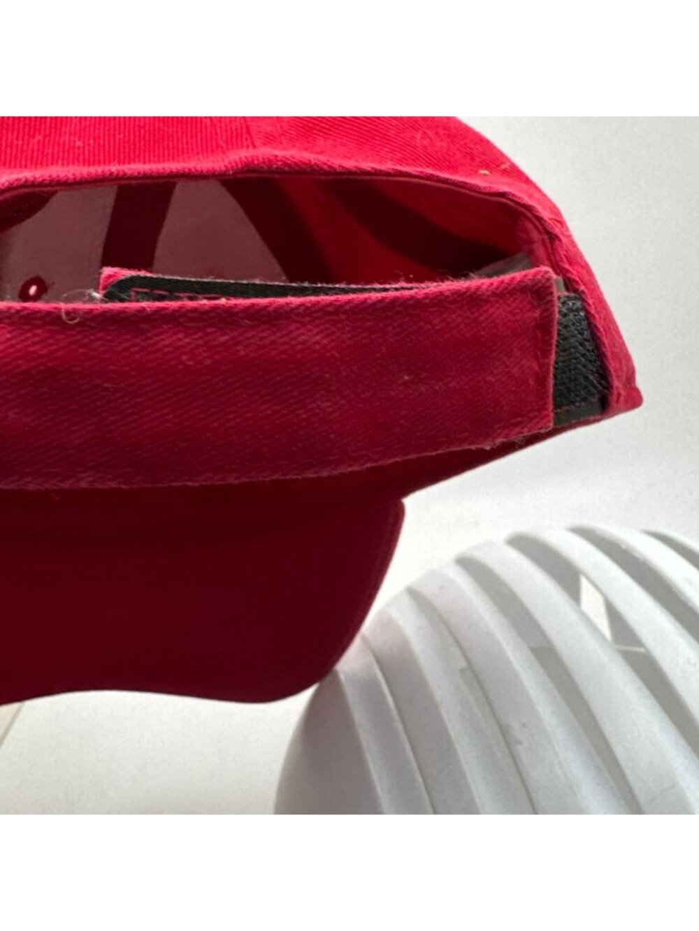 Nike Toddler Boys Red Baseball Cap Hat Adjustable Embroidered Swoosh Logo - Picture 3 of 4